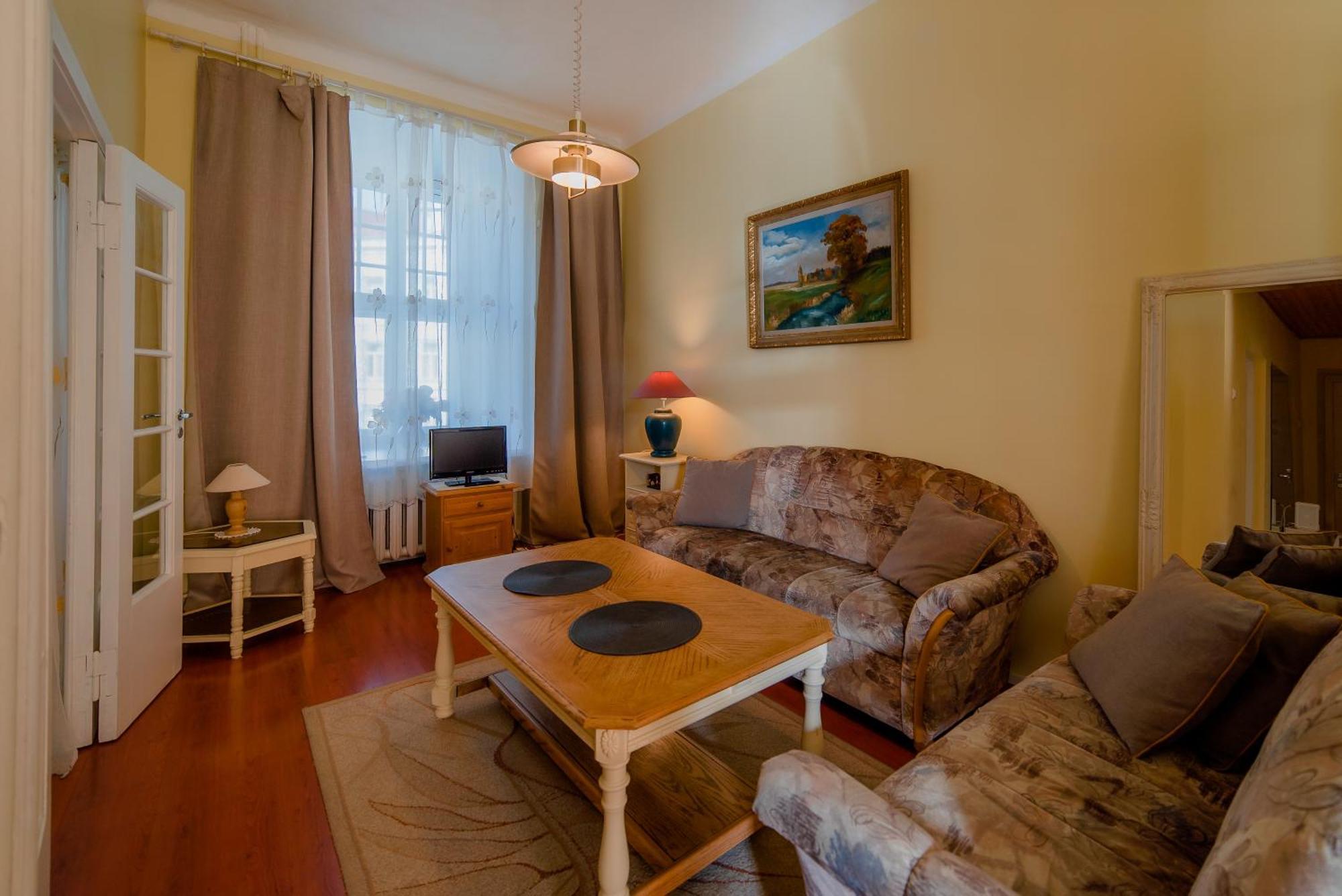 Romeo Family Apartments Reval Esterno foto