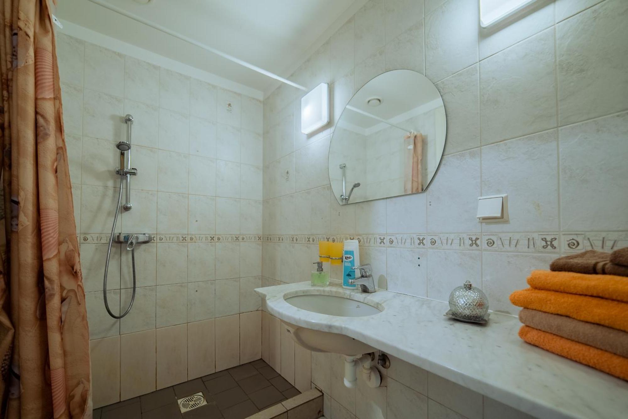Romeo Family Apartments Reval Esterno foto