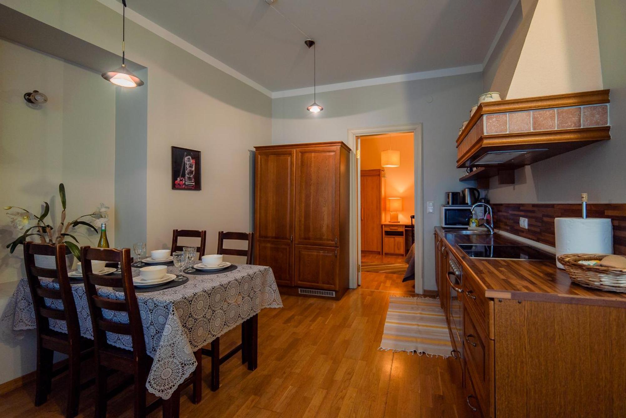 Romeo Family Apartments Reval Esterno foto